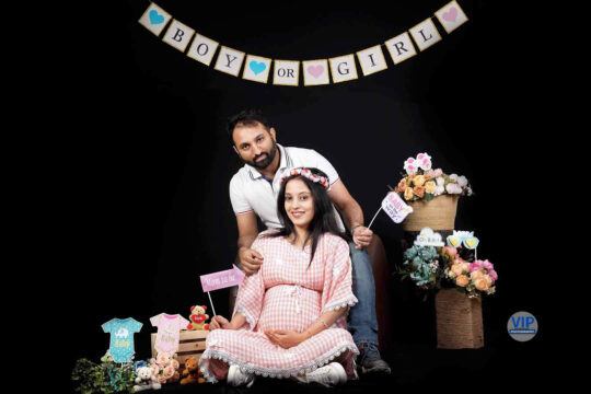 best Couple pregnancy photoshoot india